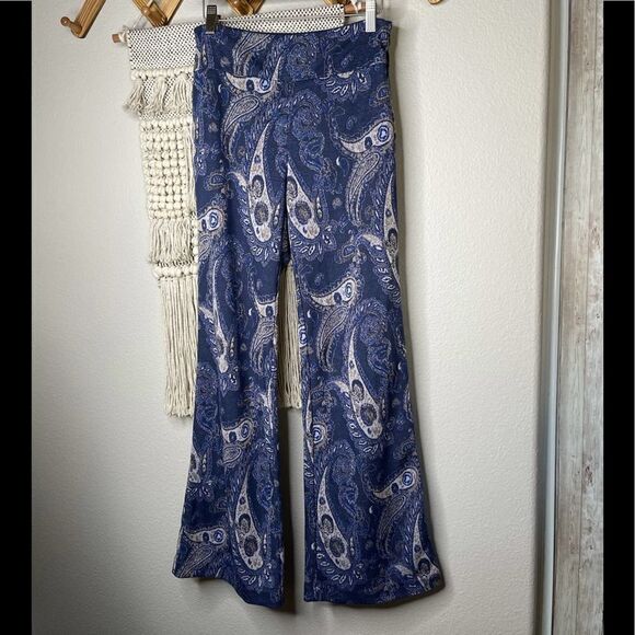 Anthropologie Maeve Blue Maria Paisley Metallic Flare Pants - Picture 4 of 10